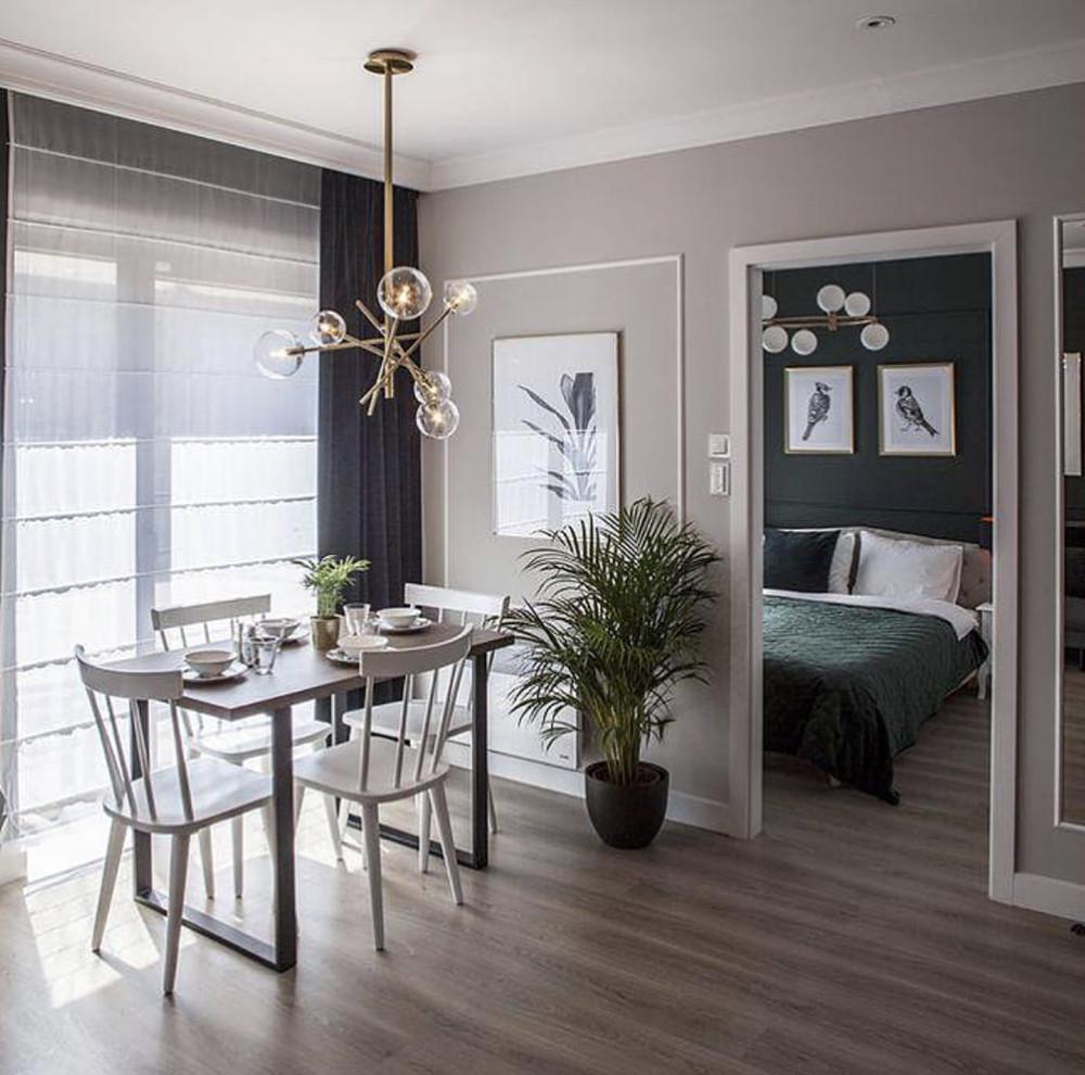 Люстра в корпусі метал на 6 прозорих плафонів Латунь (Y 8828) - фото 6