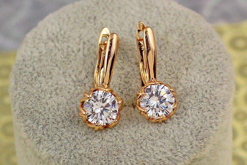 Серьги Xuping Jewelry величественная простота с белым камнем 2,3 см Золотистый (29371221)