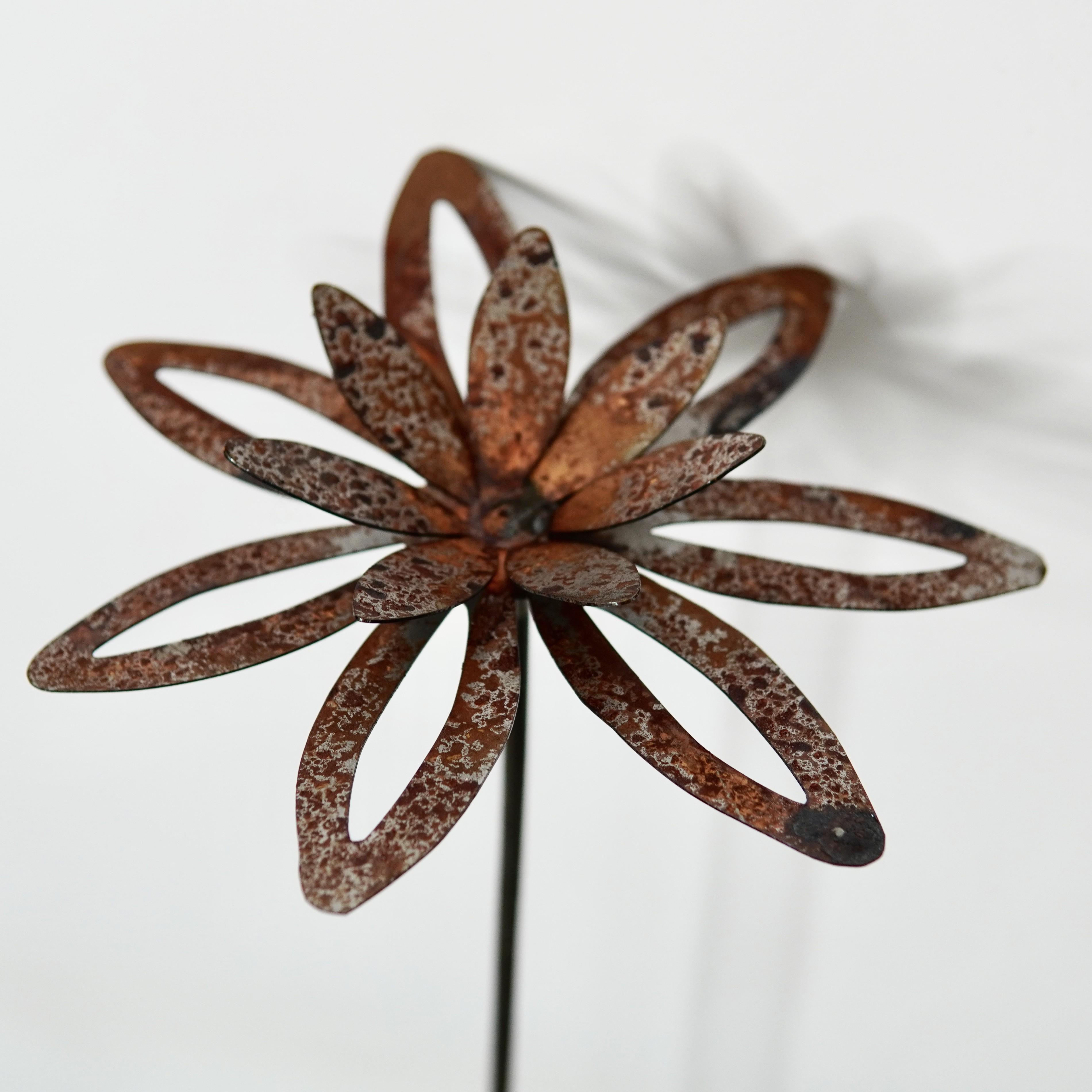 Садовая фигура Ржавый металлический цветок циния для вашего двора/клумбы/сада/террасы (DCR040)