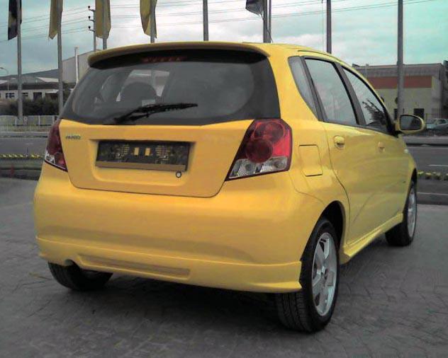 Накладка на задний бампер под покраску для Chevrolet Aveo T200 2002-2008 года - фото 3