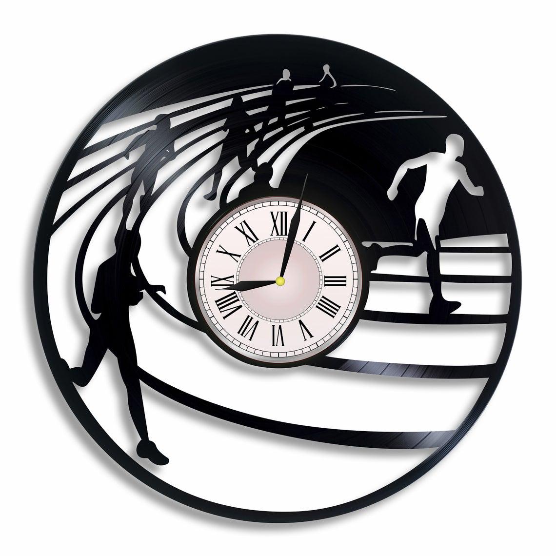 Часы настенные Бег 2394 из виниловой пластинки