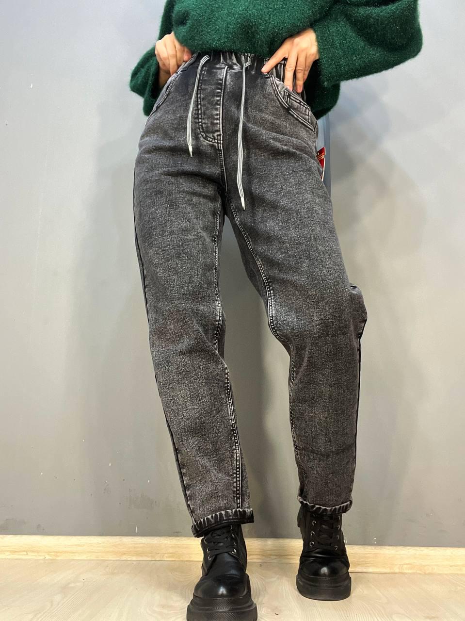 Джинси жіночі Vanver 81957 МОМ на резинці шнурок утеплені батал р. 31 Чорний (3112) - фото 7