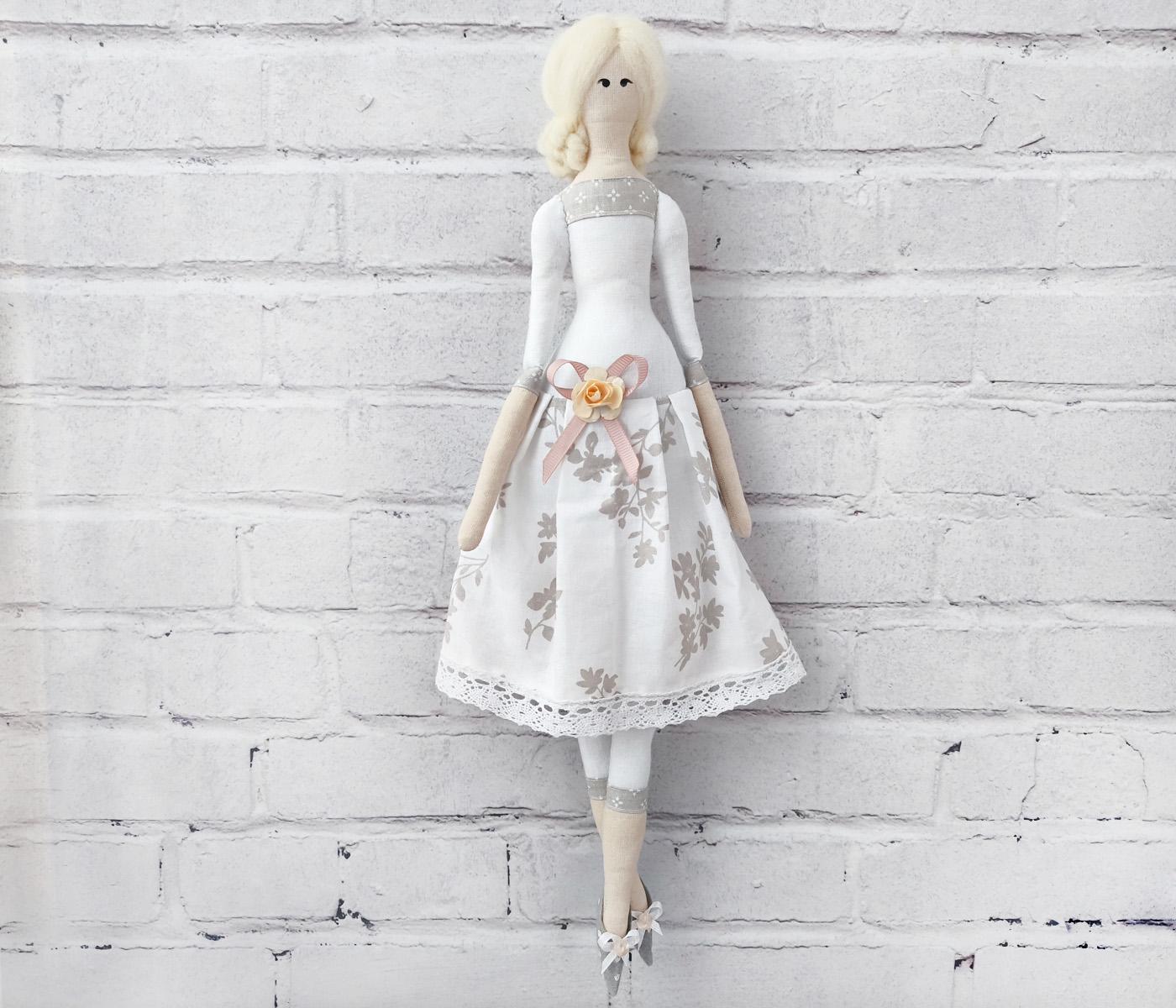 Інтер'єрна лялька в стилі тільда в сукні Білій (32200313)