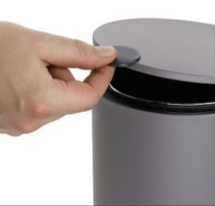 Ведро с педалью и крышкой Kela Mats 23615 металлическое 3 л Серебристый (42529) - фото 6 Ведро с педалью и крышкой Kela Mats 23615 металлическое 3 л Серебристый (42529) - фото 6