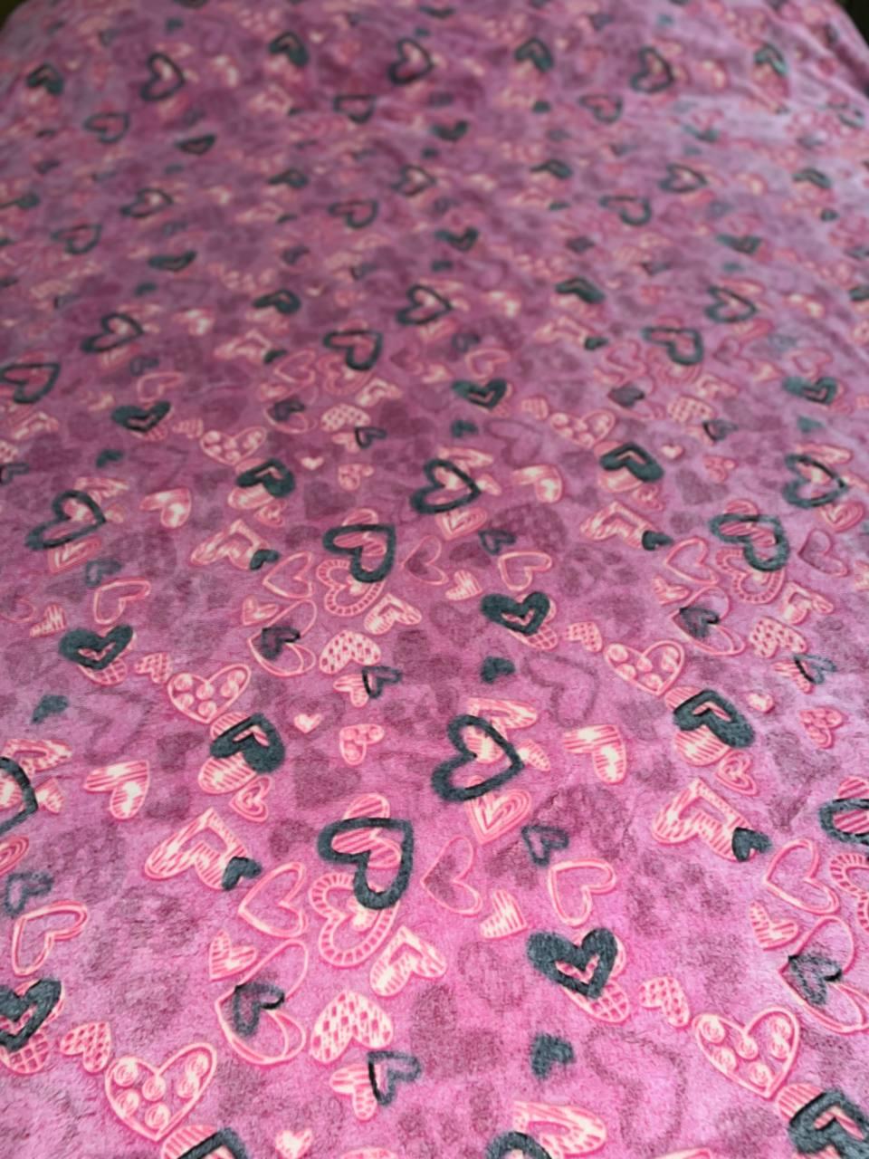 Плед флисовый на кровать Сердечки евро 200х210 см Розовый (23390114)