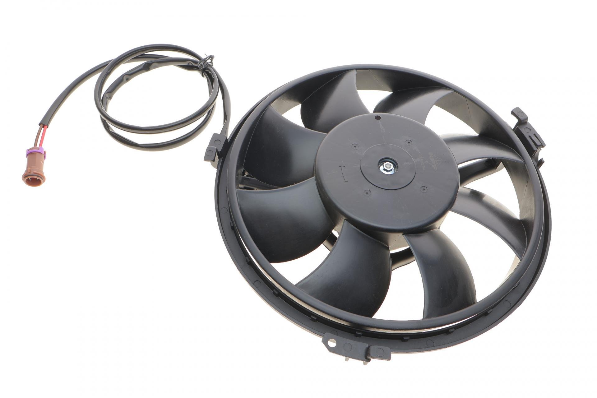 Вентилятор радиатора электрический Audi A6/VW Passat 1,6-3,0 97-05 (47023)