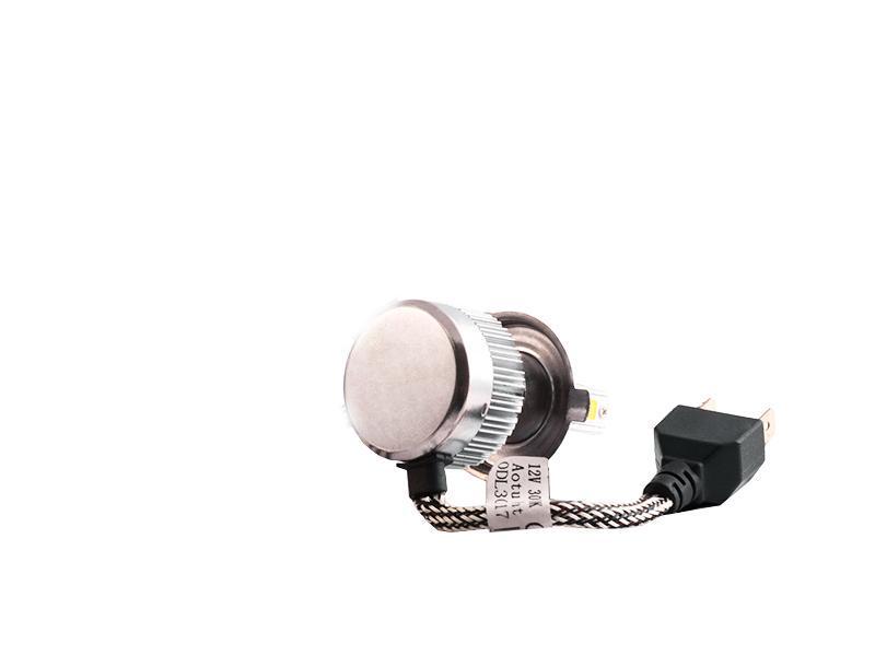 Автомобильная лампа светодиодная LEDUA H4-Headlight 30W 12/24V (23674790)