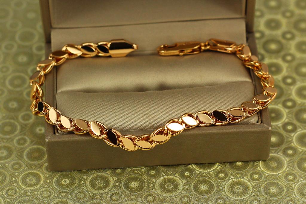 Браслет Xuping Jewelry Серпантин с миндалевидными пластинами гурмана 20 см 5 мм Золотой (31916635)