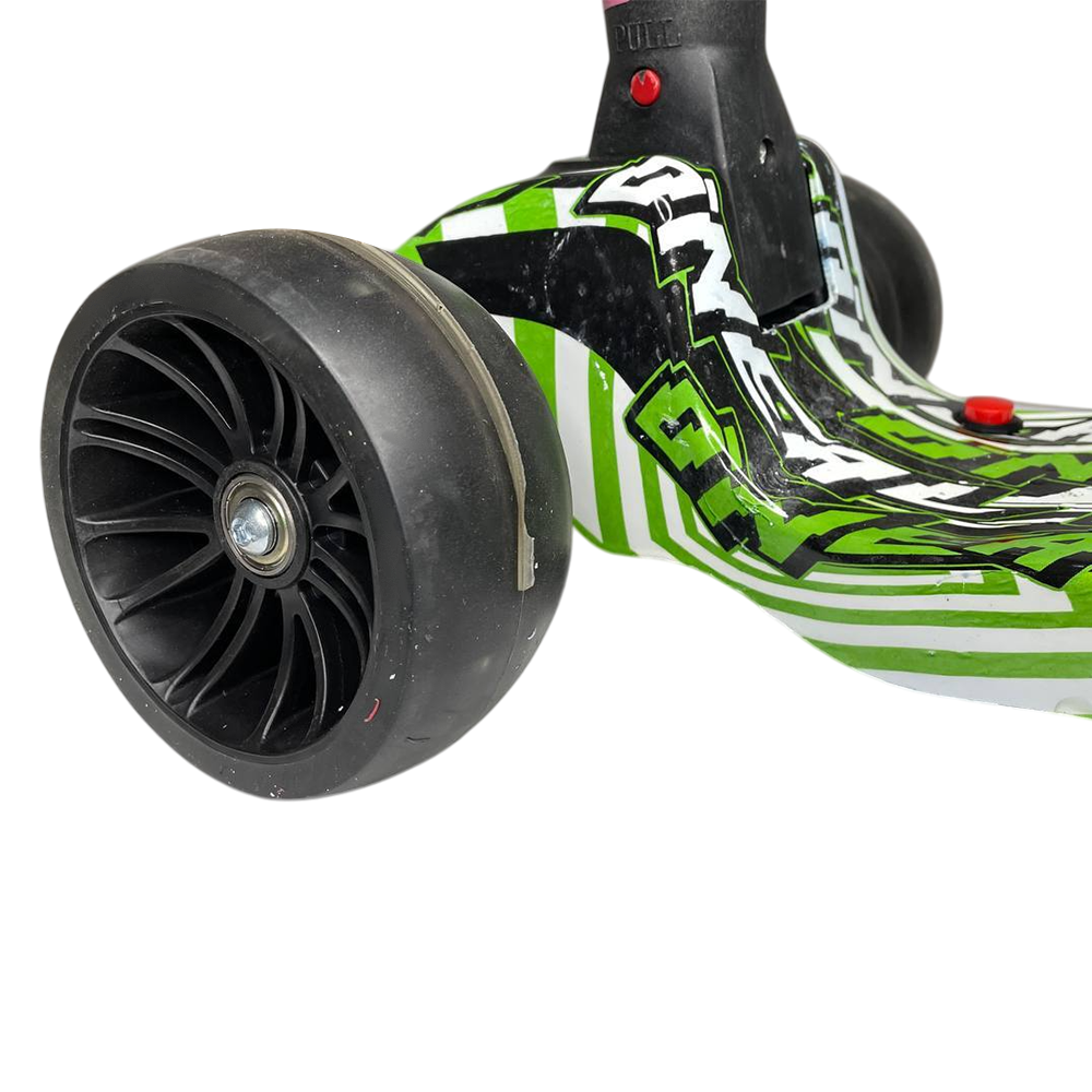 Самокат Voltronic Графіті з музикою та димом і світлом до 50 кг Зелений (НКП) - фото 8