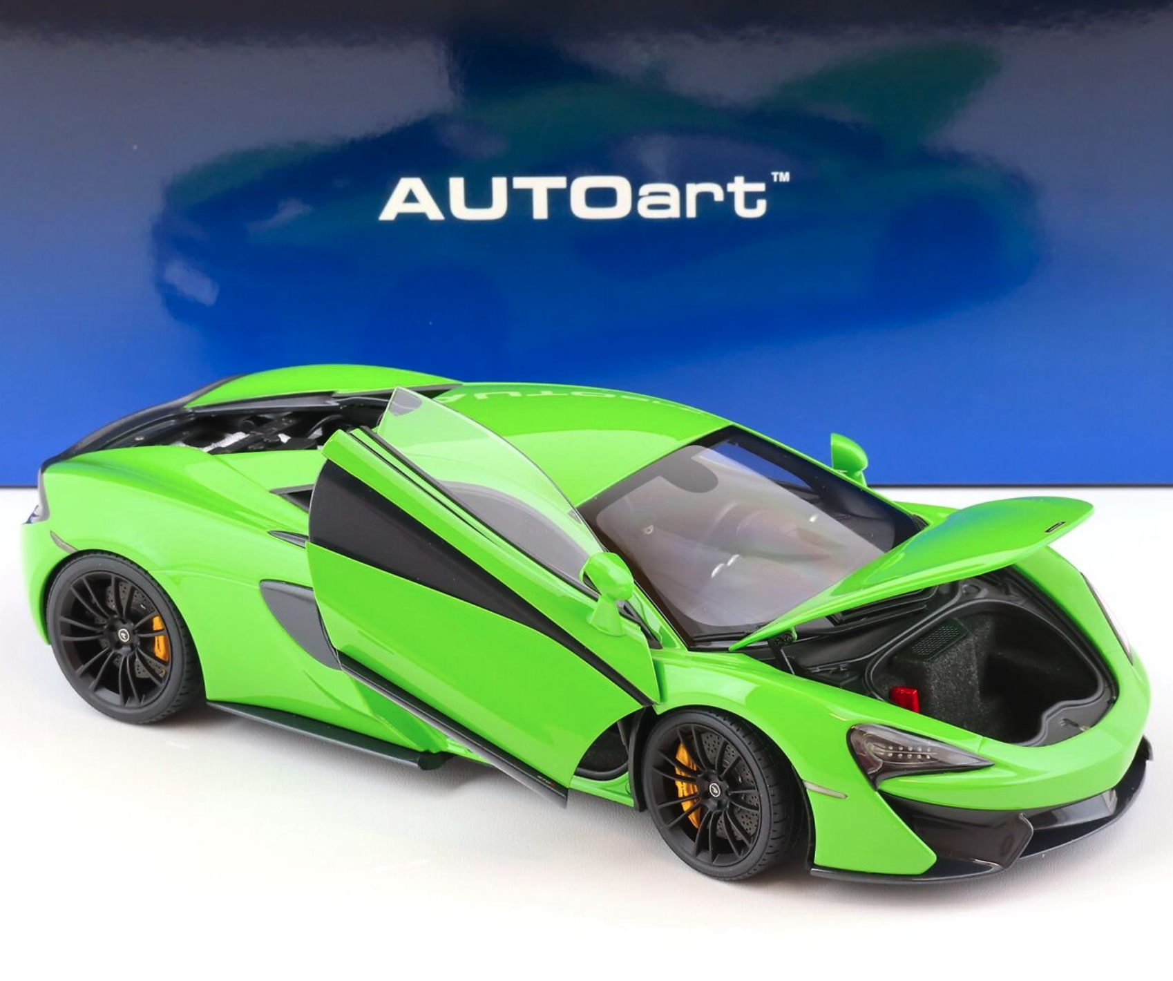 ᐉ Модель автомобіля Autoart 1:18 McLaren 570S Coupe 2016 Mantis Green ...