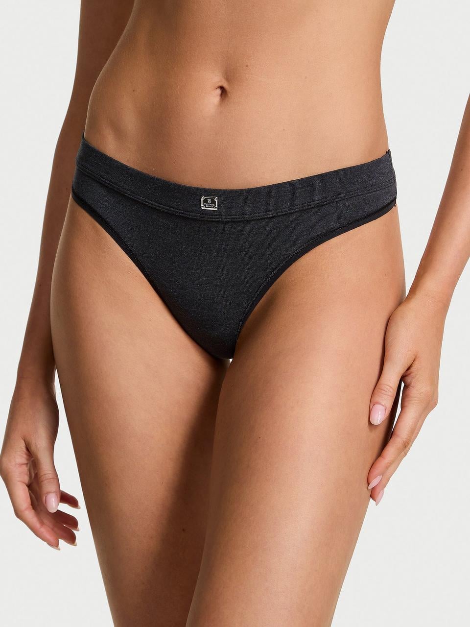 Трусики женские Victoria's Secret Hardware Thong Patch S Серый (2628374669)