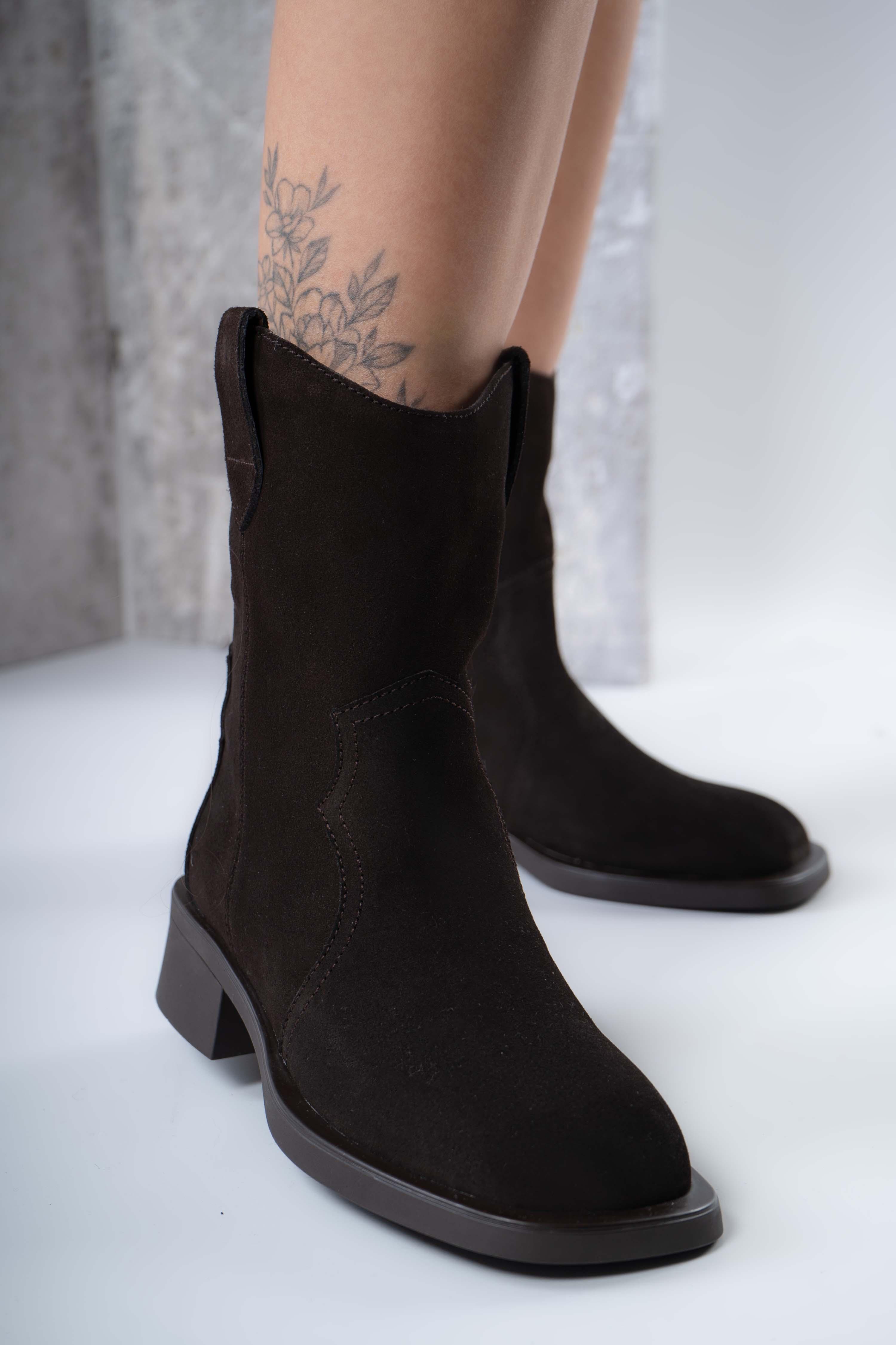 Черевики женские Where Uwear 346775 натуральная замша р. 38 Коричневый (346775_38)