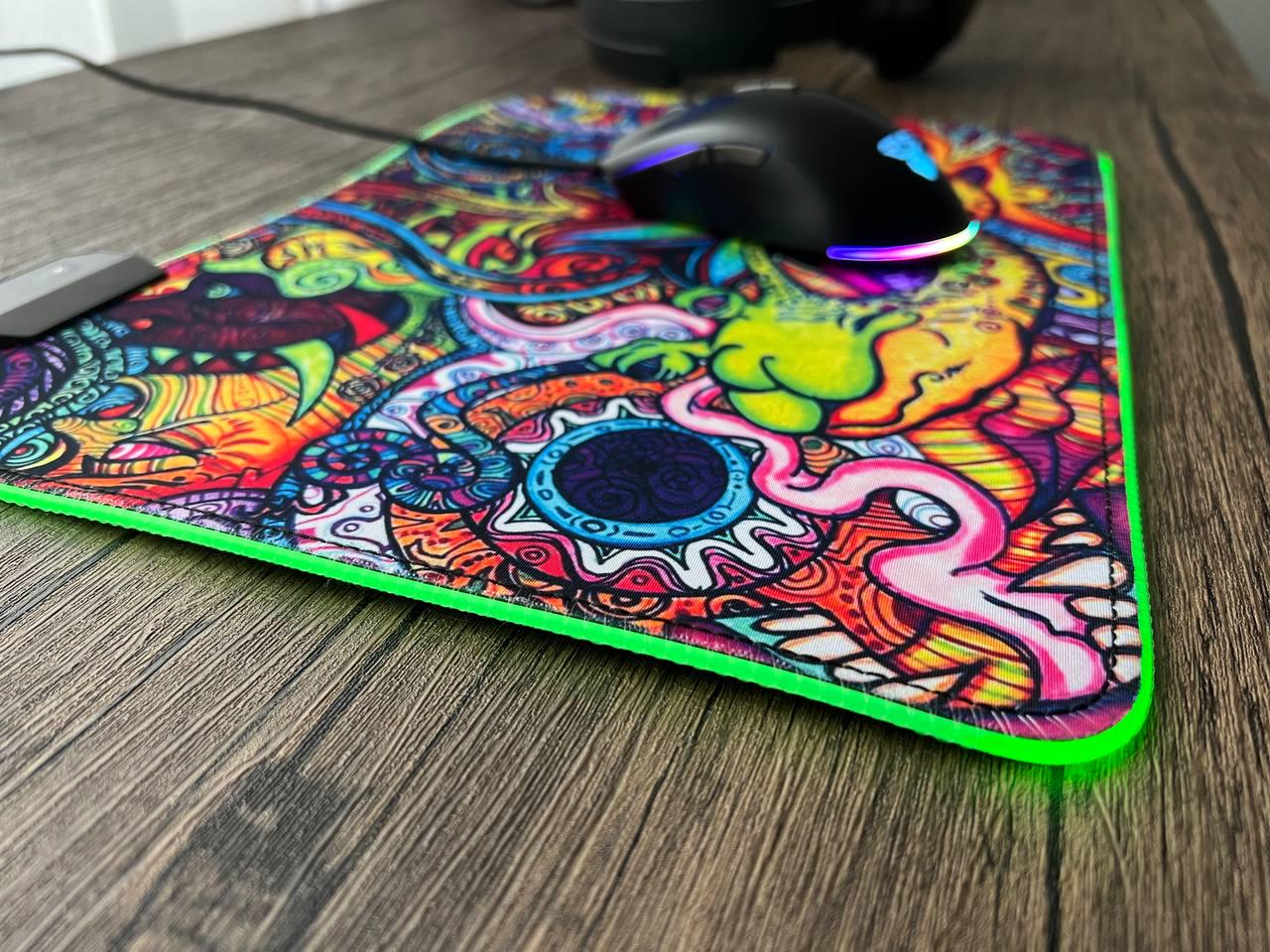 Коврик для мыши с подсветкой RGB Speed 250x350x4 мм (3502504) - фото 4 Коврик для мыши с подсветкой RGB Speed 250x350x4 мм (3502504) - фото 4