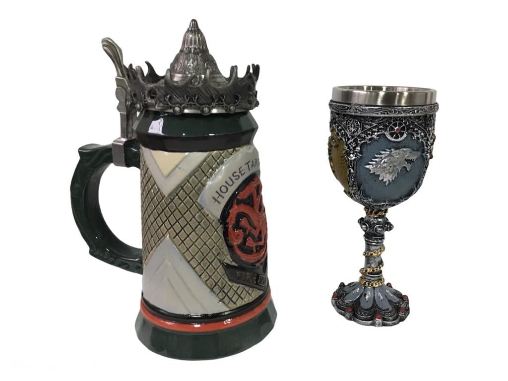 Подарунковий набір гуртка House Targaryen Fire And Blood Гра Престолів та кубок 650/200 мл