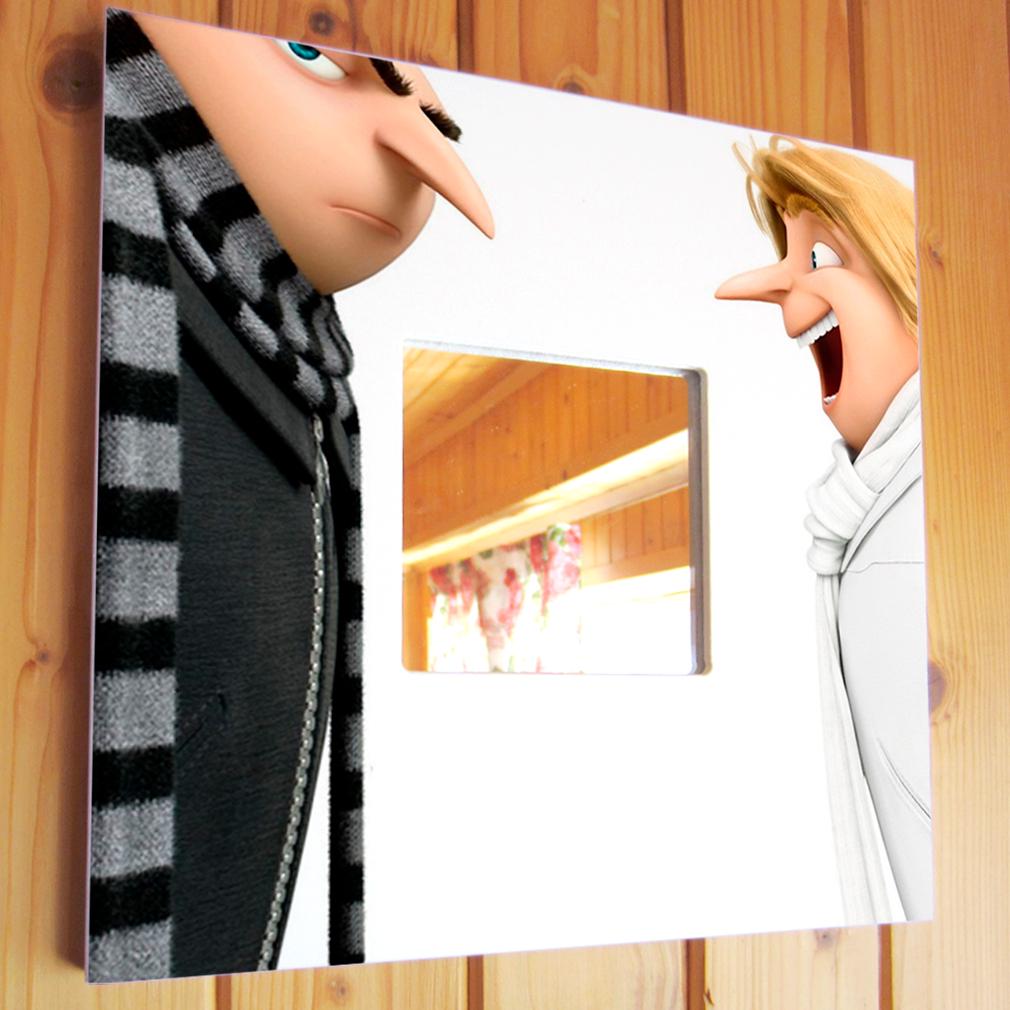 Зеркало декоративное с героями мультфильма Гадкия Я 260х260 мм (M03638)