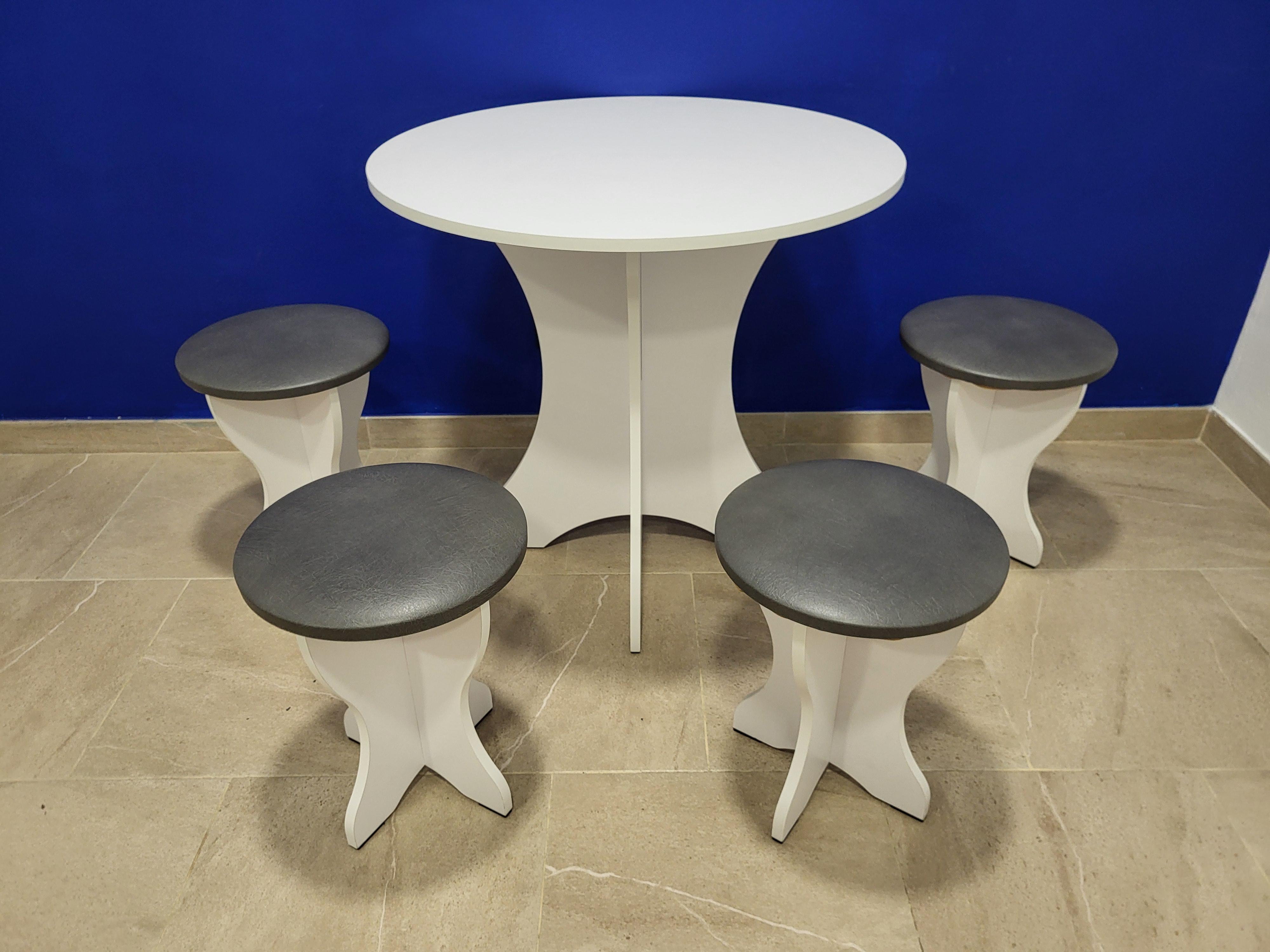 Стол круглый Боярин ДСП/экокожа и 4 табурета Белый/Серый (S4T-B-ES)