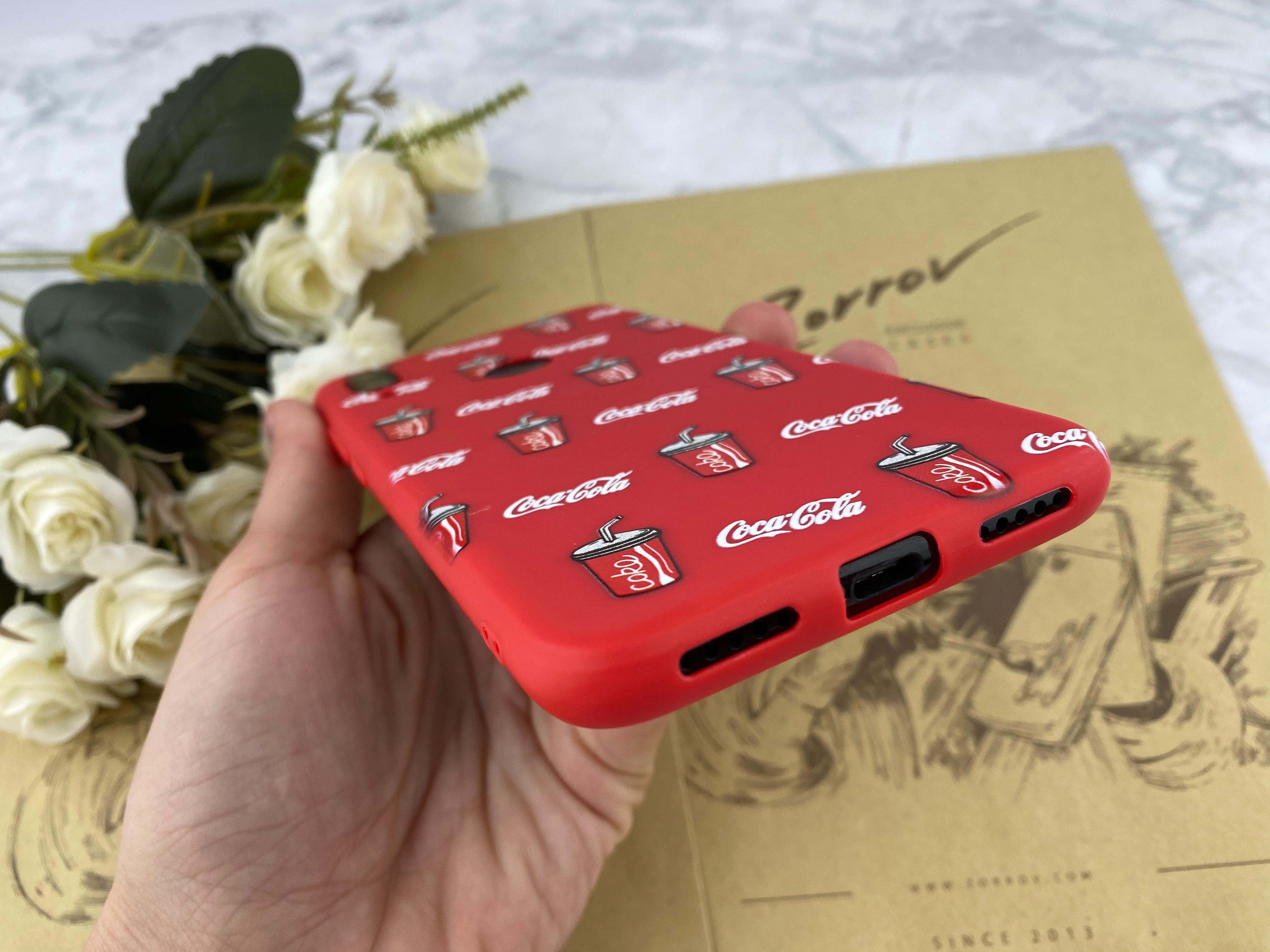 Силиконовый чехол Zorrov для Apple iPhone X - Coca Cola (10270060225079522) - фото 2