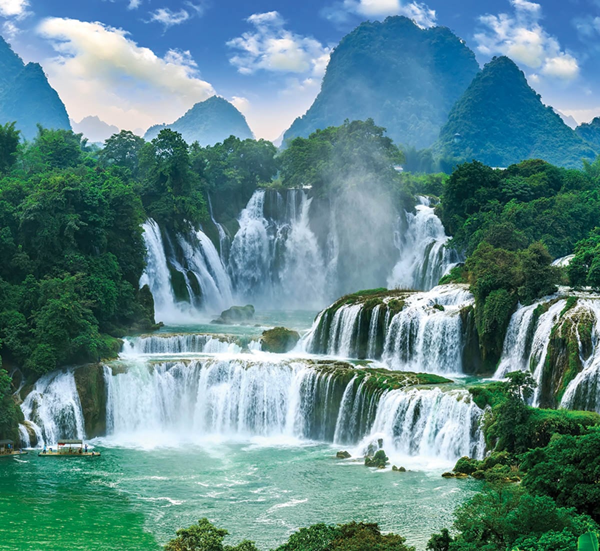 Фотообои WS Wallpaper Водопад в горах 294x270 см (31190)