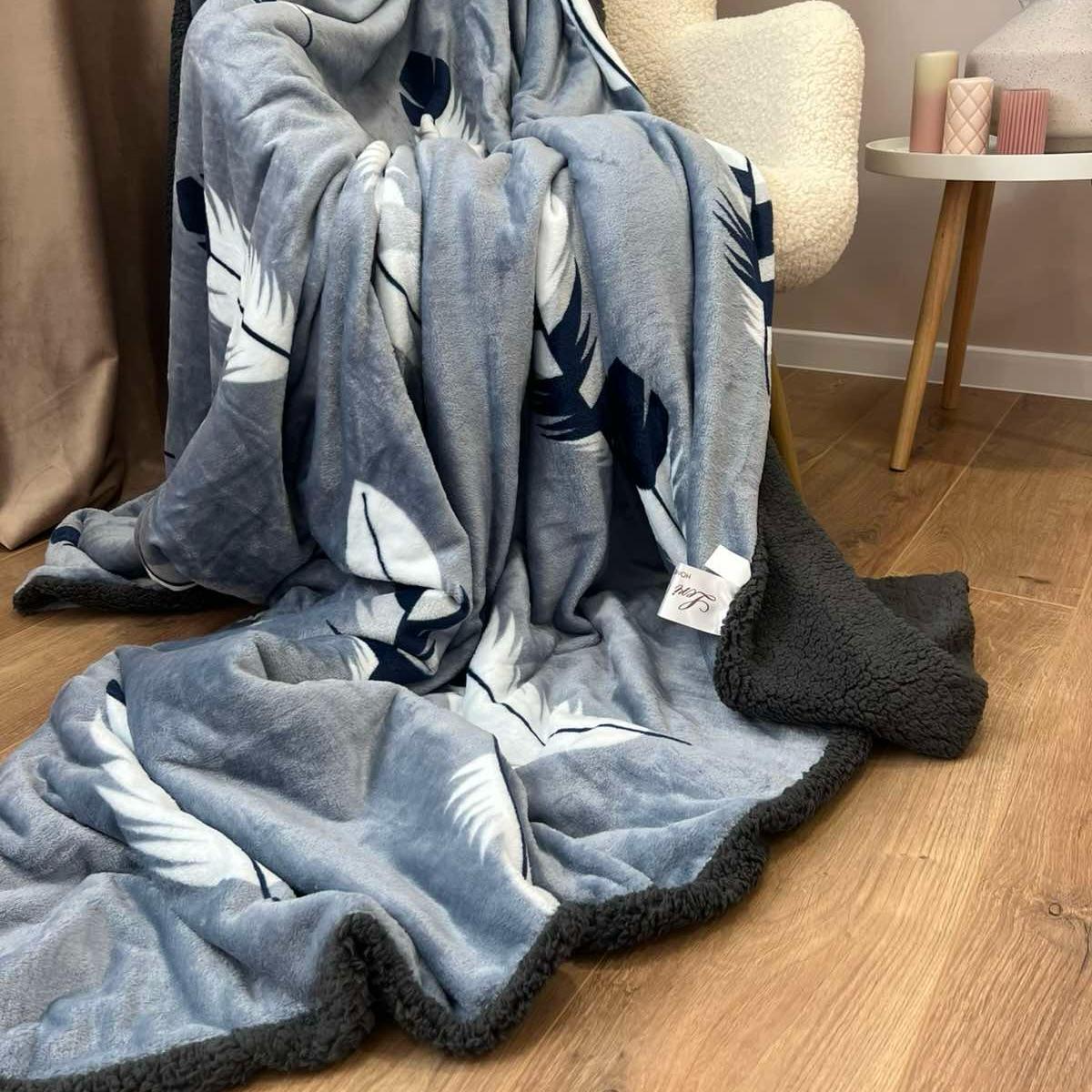 Плед-покрывало двухсторонний 150х210 см Серый (29879613) - фото 4 Плед-покрывало двухсторонний 150х210 см Серый (29879613) - фото 4