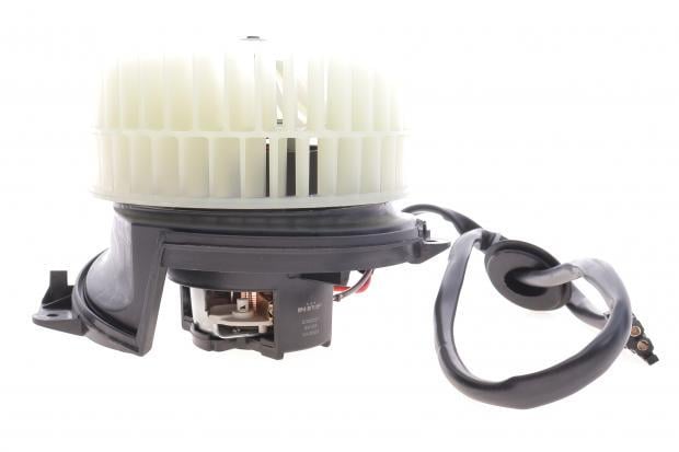 Моторчик печи NRF Mercedes E-class W124 2.0-6.0 86-98 34125