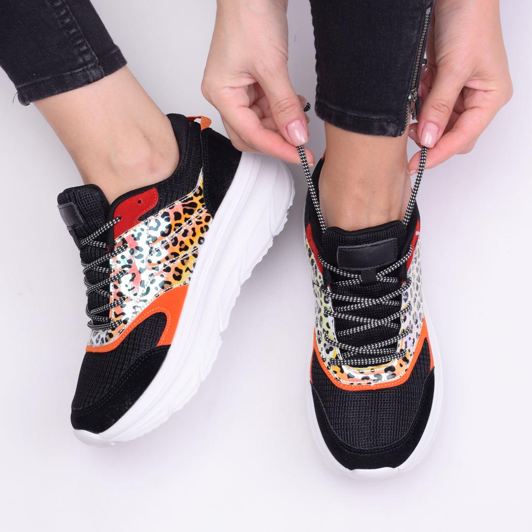 Кроссовки женские Fashion 334239 р. 38 24 см