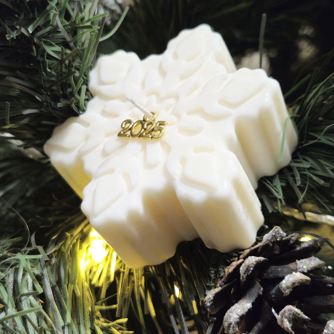 Аромасвеча «Снежинка» 70 г Белый