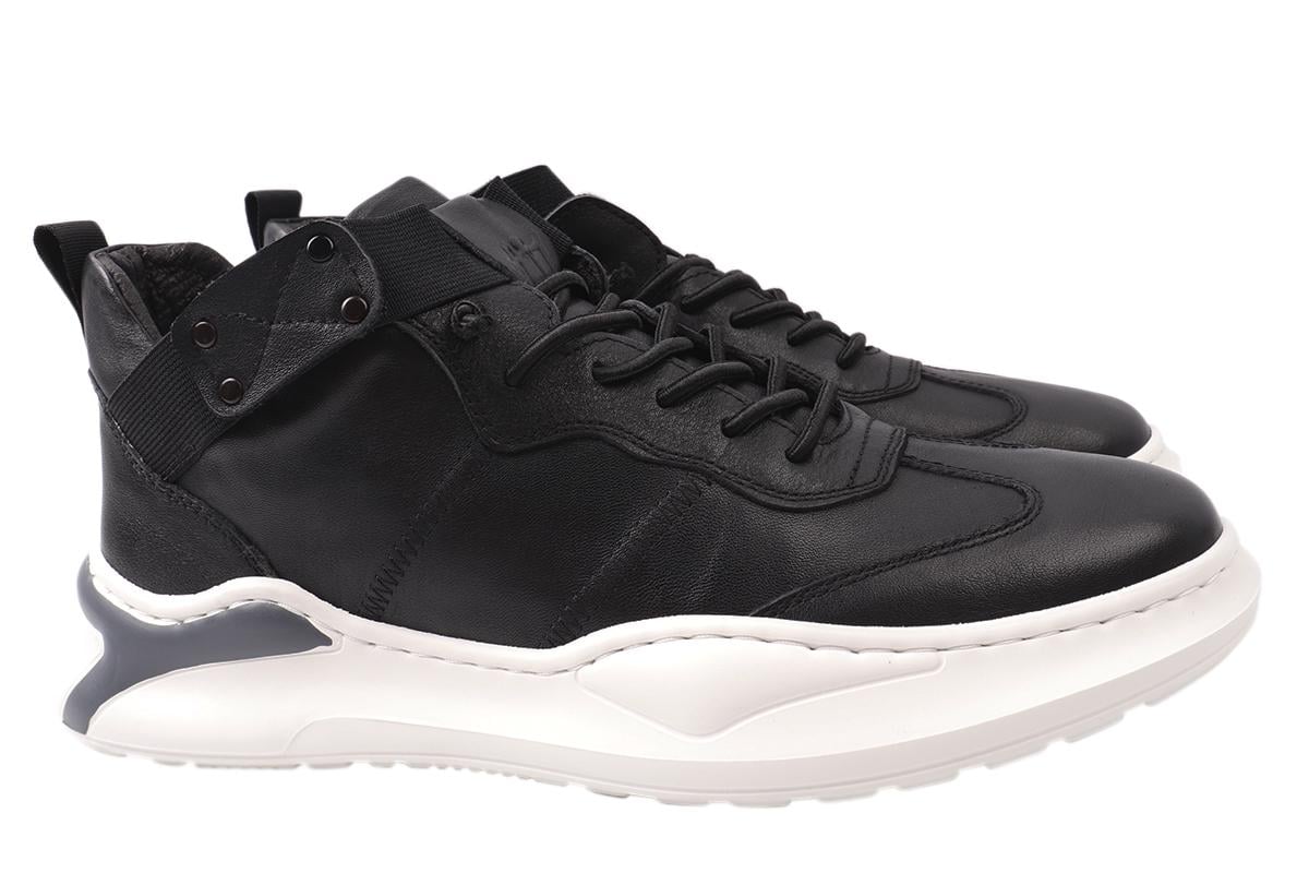 Кроссовки мужские Arees из кожи на низком ходу на шнуровке р. 39 Черный (93-21/22DHS)