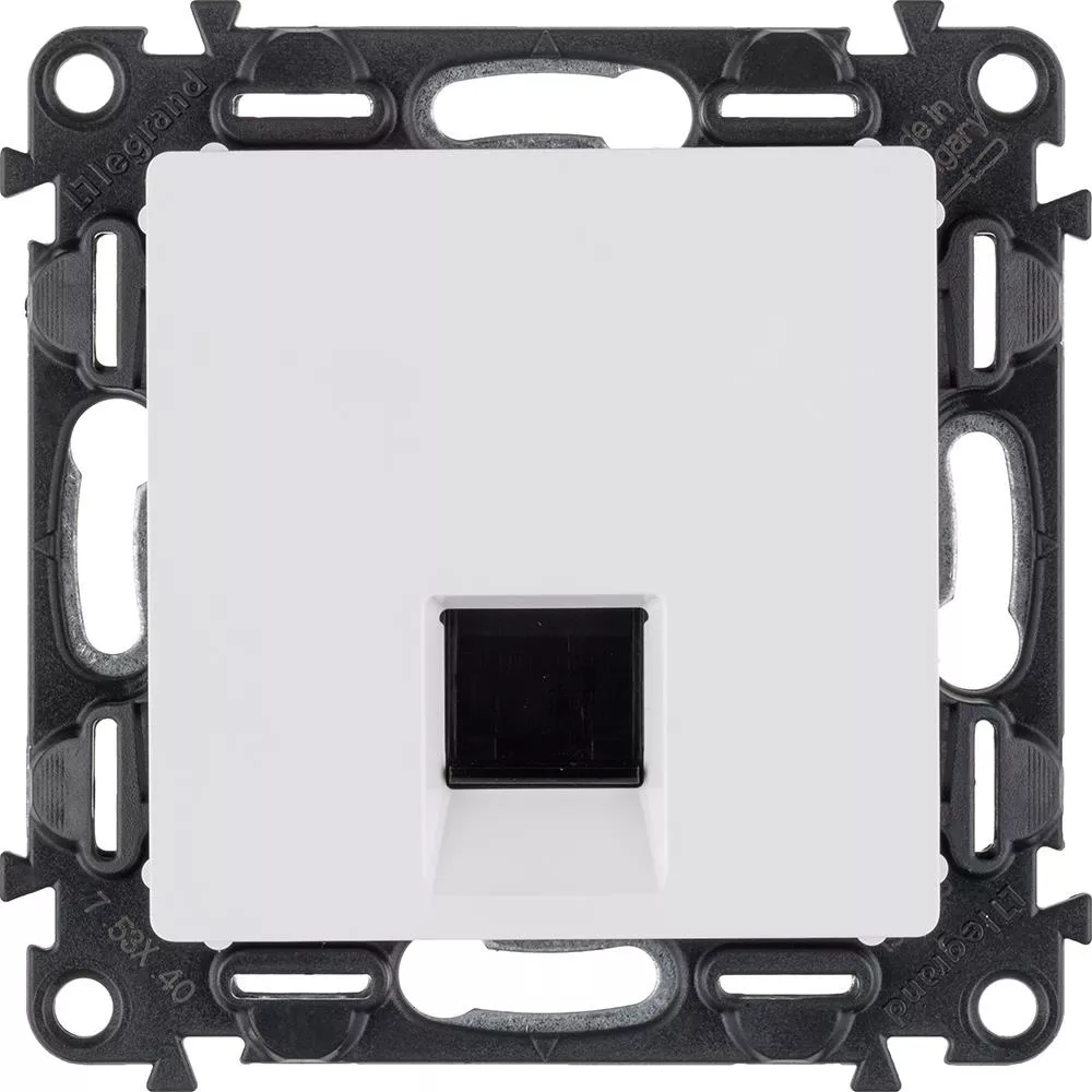 Розетка Legrand Valena ALLURE RJ-45 Cat.5e UTP для скрытого монтажа Белый (753440)