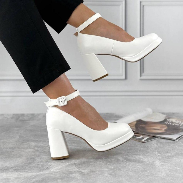 Туфлі жіночі Loretta на каблуку р. 40 26 см Білий (10093-40)