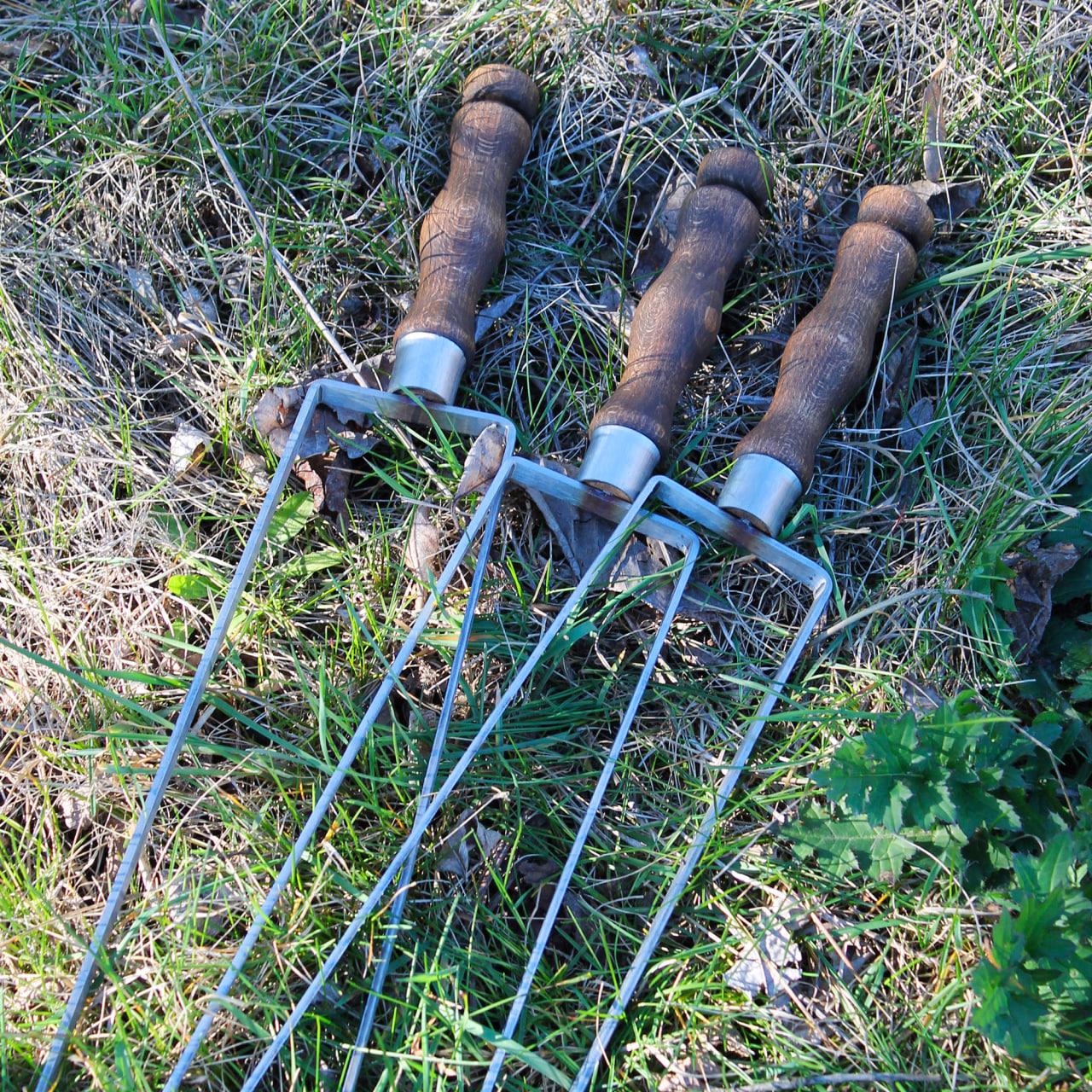 Шампур подвійний з дерев'яною ручкою 630x12x3 мм (17656704) - фото 6 Шампур подвійний з дерев'яною ручкою 630x12x3 мм (17656704) - фото 6