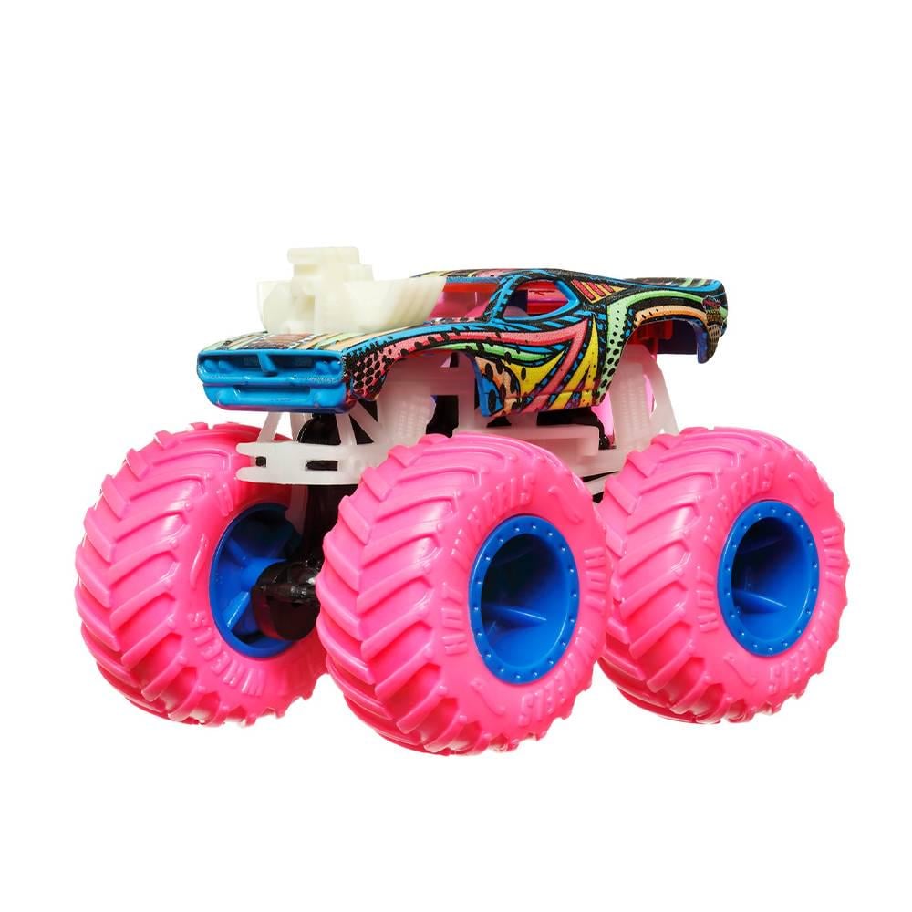 Машинка Hot Wheels Monster Trucks Glow In The Dark Rodger Dodger HCB50-31 (173456)