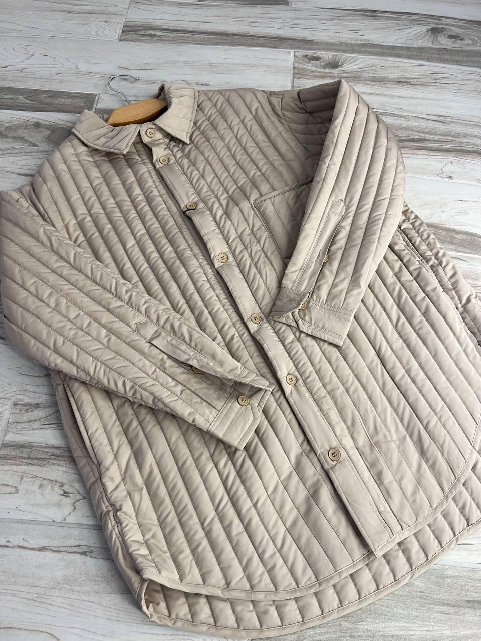 Куртка женская LADY YEP 9089 рубашка удлиненная стеганая демисезонная OS Бежевый (3721) - фото 5 Куртка женская LADY YEP 9089 рубашка удлиненная стеганая демисезонная OS Бежевый (3721) - фото 5