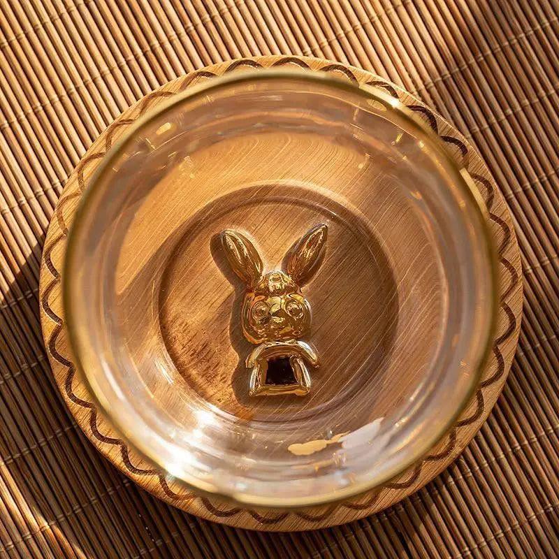 Стакан на бамбуковой подставке Olens Плей-ребит 100 мл (102-573) - фото 4 Стакан на бамбуковой подставке Olens Плей-ребит 100 мл (102-573) - фото 4