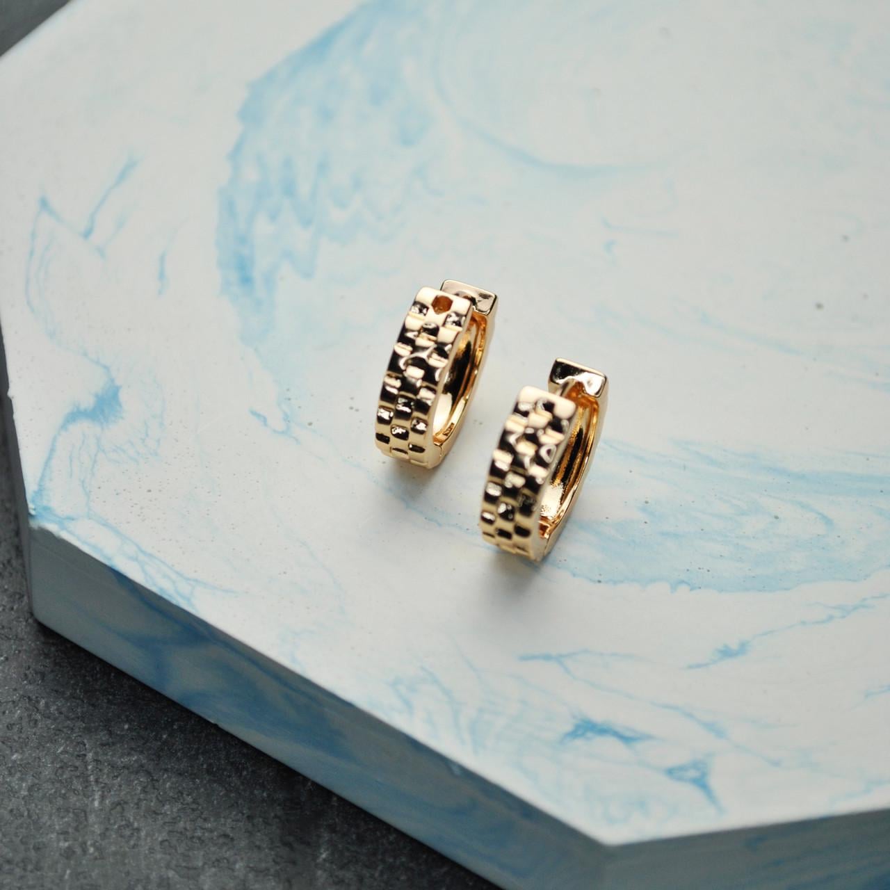 Серьги-кольца шахматы медицинская сталь позолота (x106-2)