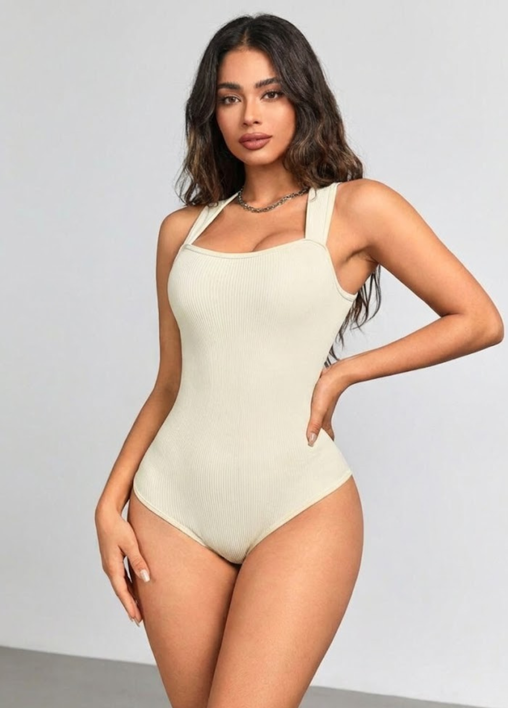 Боди в рубчик на широких бретелях с вырезом спереди и закрытой спиной застежка на кнопках XL Айвори (70213/XL)