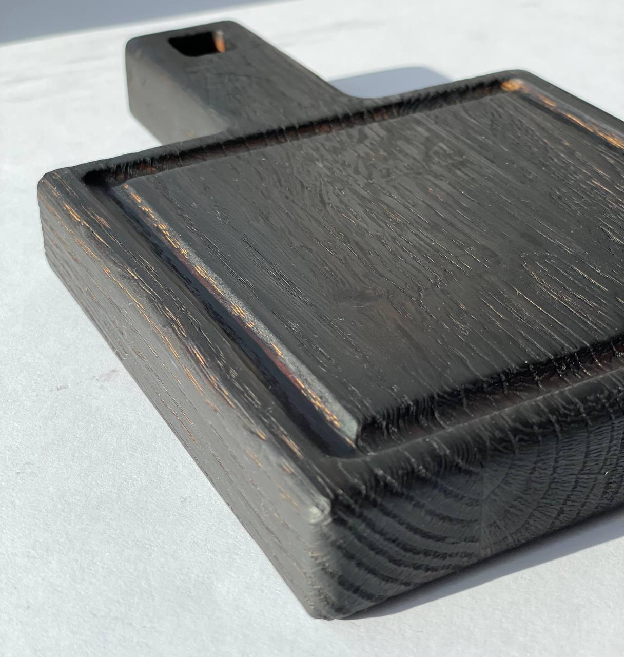 Доска обпаленая деревяная с ручкой для подачи блюд 13х20 см (9230026) - фото 2 Доска обпаленая деревяная с ручкой для подачи блюд 13х20 см (9230026) - фото 2