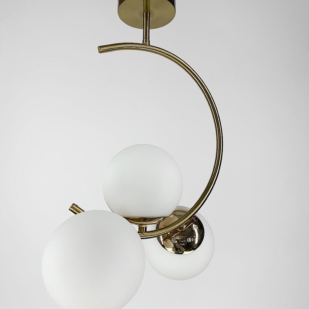 Люстра ASTORIA на 3 плафона Латунь/Белый (068/3 AB/WT)