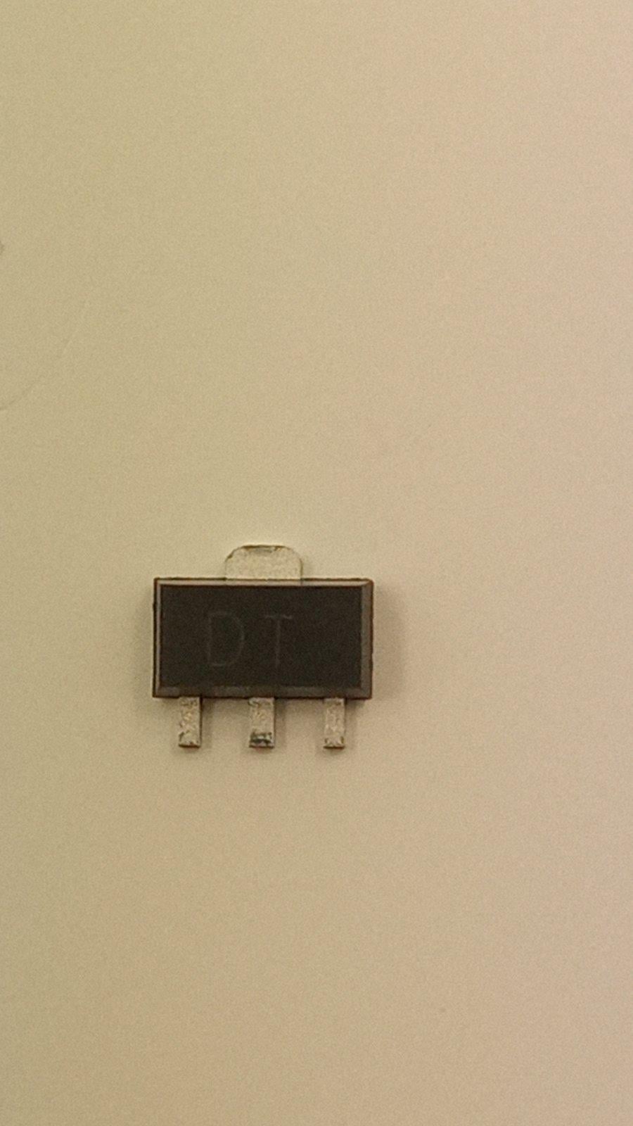 Транзистор 2SD2391 NPN 60V 2A sot-89 (31479)