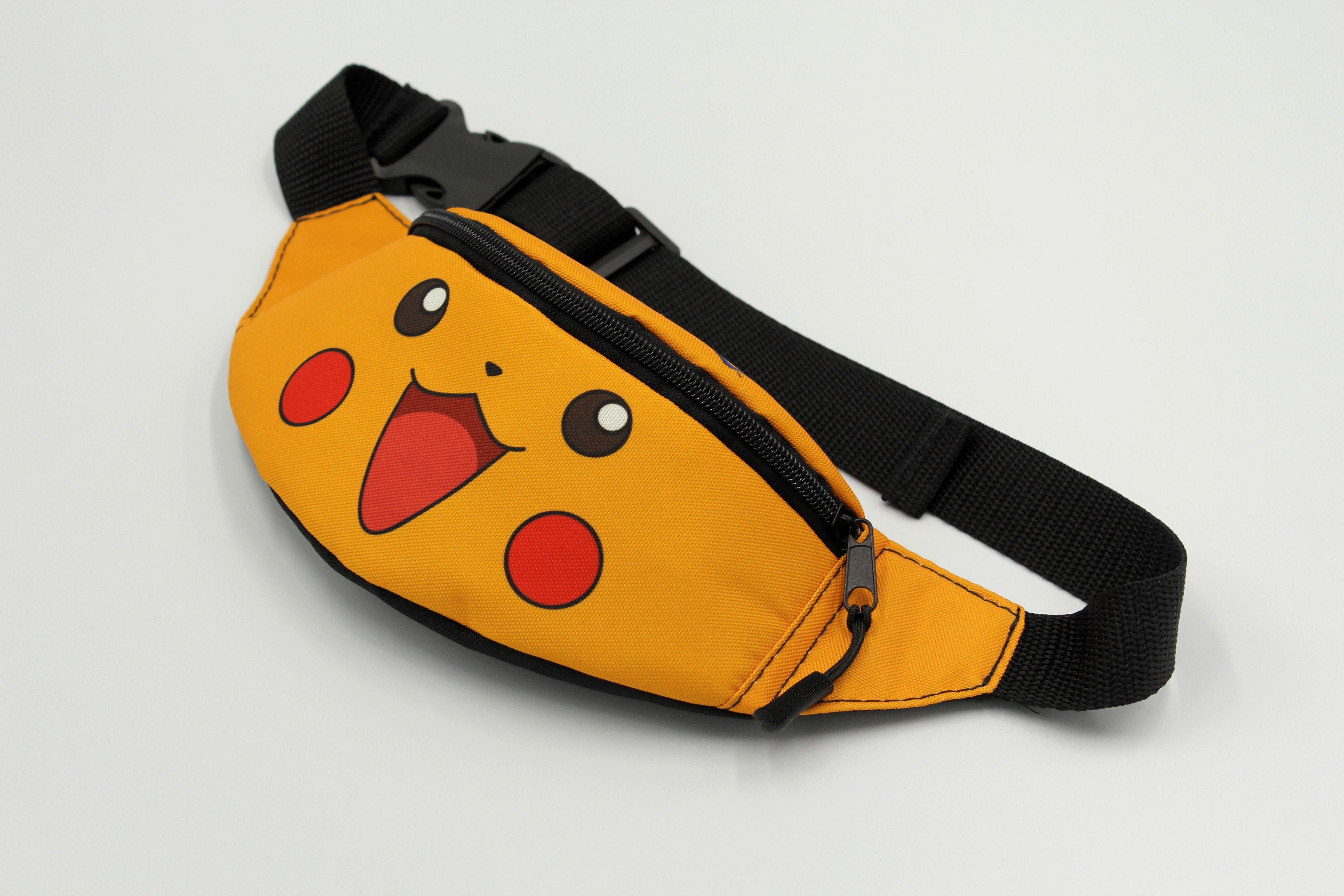 Бананка дитяча з регулюючим ремінцем 4-8 років Покемон Пікачу Жовтий (Д-031) - фото 1 Бананка дитяча з регулюючим ремінцем 4-8 років Покемон Пікачу Жовтий (Д-031) - фото 1