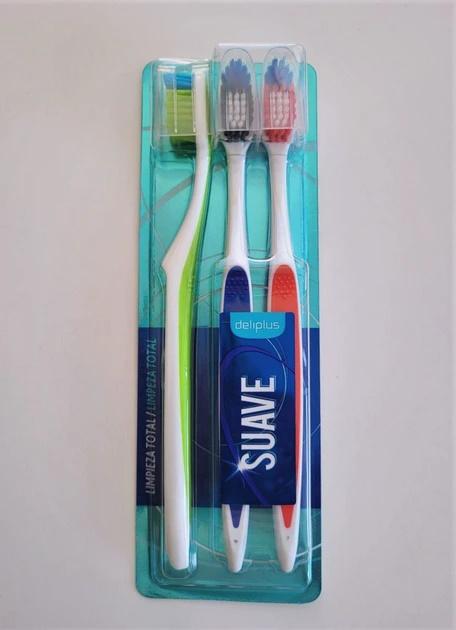 Набор зубных щеток Deliplus с Мягкой щетиной 3 шт. Зеленая+ Синяя+ Красная Deliplus Soft