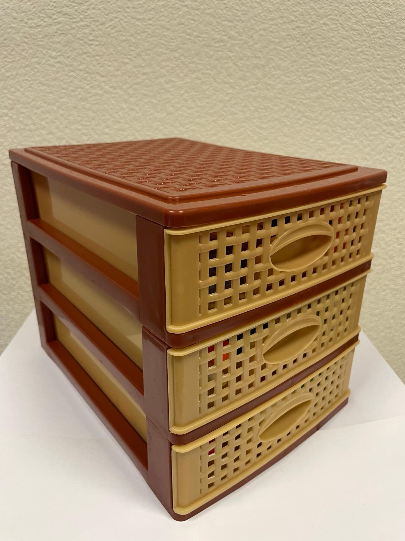 Комод пластиковый Консенсус ROTANGE мини 3 ящика 20х19х26,5 см Бежево-коричневый (28790064) - фото 8 Комод пластиковый Консенсус ROTANGE мини 3 ящика 20х19х26,5 см Бежево-коричневый (28790064) - фото 8