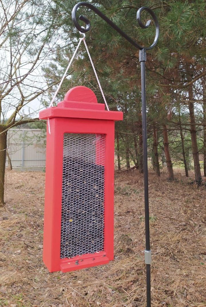 Кормушка для птиц подвесная Эйрен бункерного типа из соснового дерева 40х18х11 см Арбуз - фото 4 Кормушка для птиц подвесная Эйрен бункерного типа из соснового дерева 40х18х11 см Арбуз - фото 4