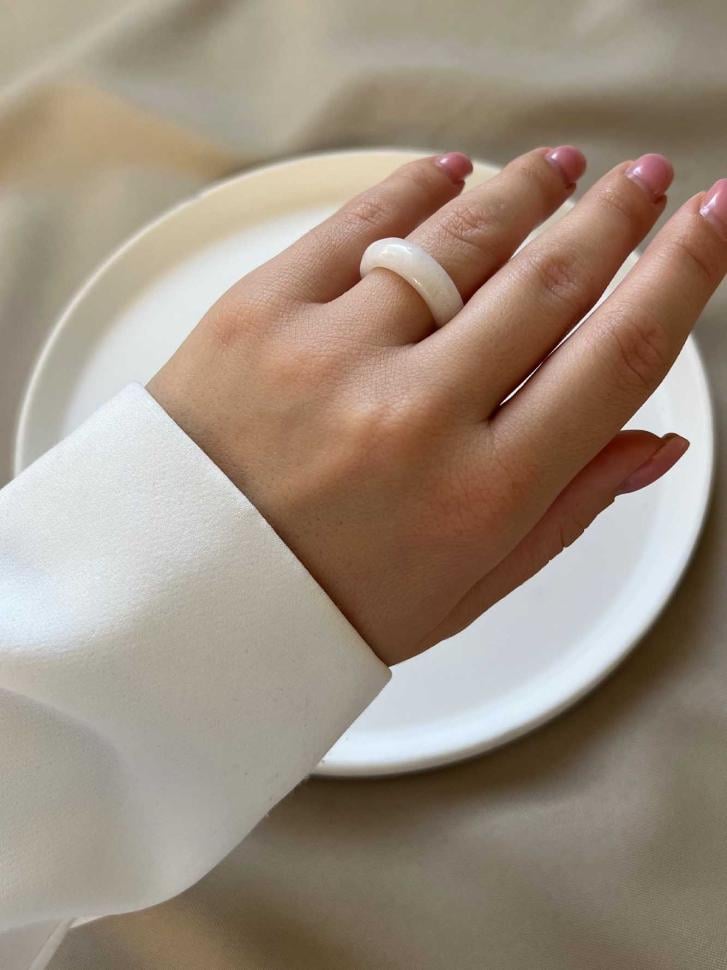 Кільце з агату р. 17 мм Білий (5217-17) - фото 3 Кільце з агату р. 17 мм Білий (5217-17) - фото 3