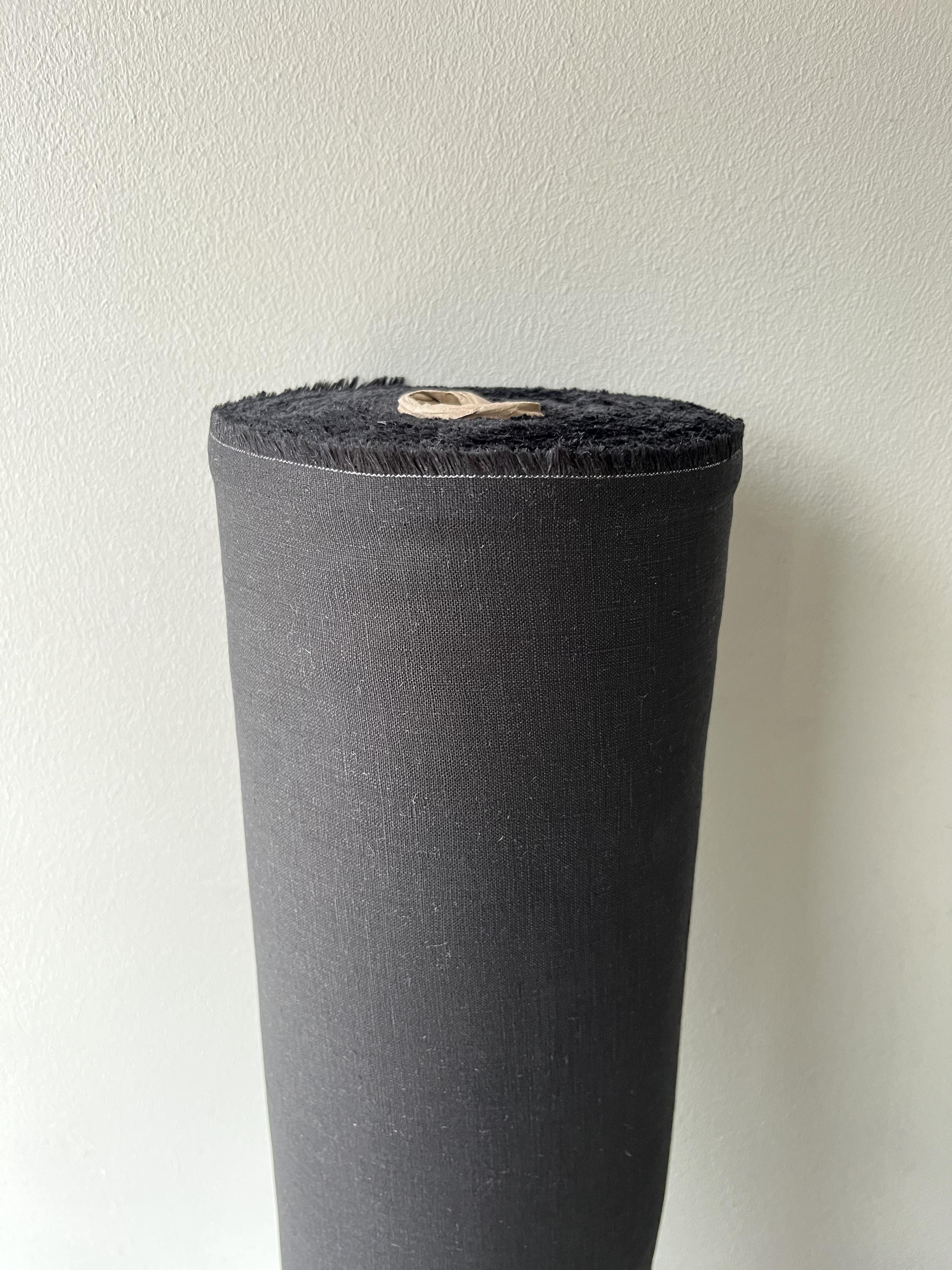 Ткань костюмная смягченная Linen Plus 100% лен 148 см 147 Черный - фото 2 Ткань костюмная смягченная Linen Plus 100% лен 148 см 147 Черный - фото 2