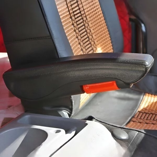 Подлокотник для автомобильного сиденья (Y01236-1) - фото 2 Подлокотник для автомобильного сиденья (Y01236-1) - фото 2