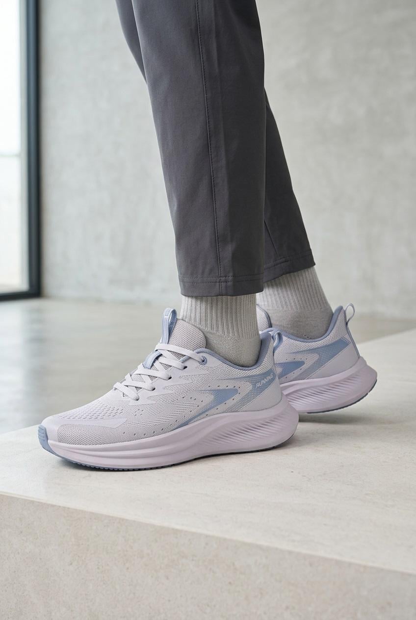 Кросівки чоловічі Where Uwear на платформі 351160 р. 41 Світло-сірий