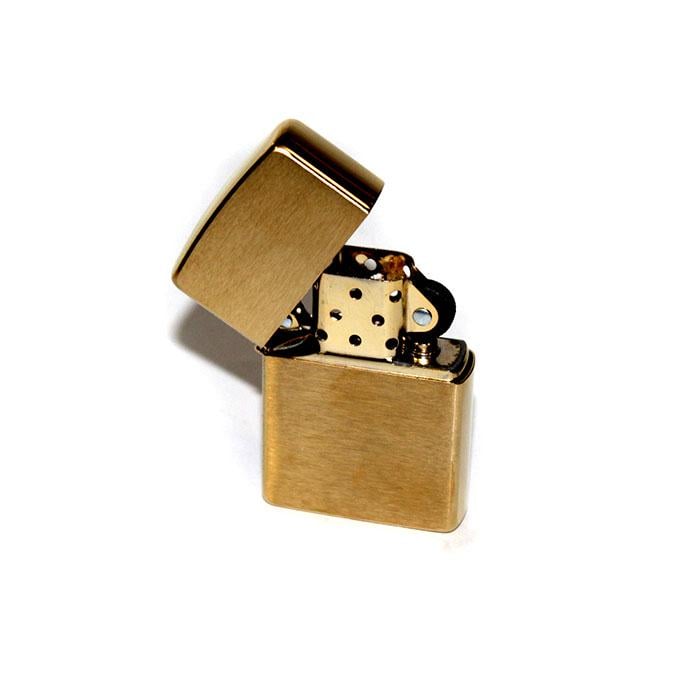 Зажигалка ZIPPO BR FIN SOLID BRASS в коробке (204 B)