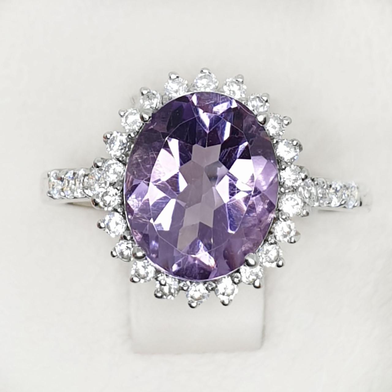 Кольцо серебряное с аметистом р. 19,5 3,72 г (1421175767)