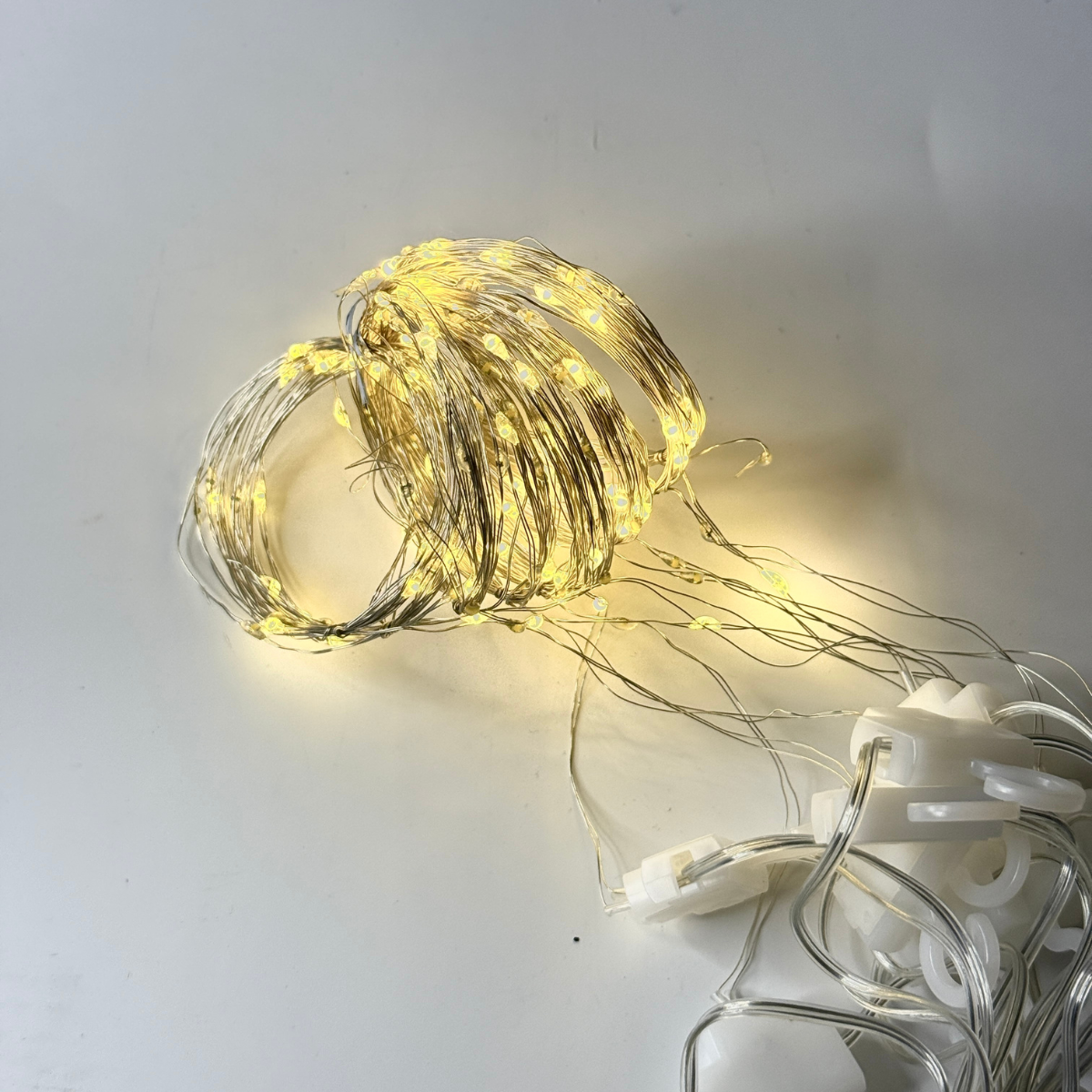 Гирлянда штора LED с крючками и пультом дистанционного управления (WL-16)