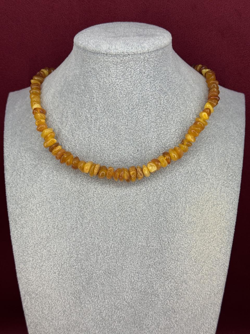 Бусы из янтаря лечебные 42 см (н-779)